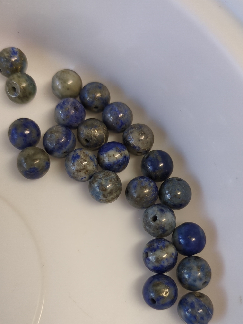 ❤️3/$10❤️Q83 Lapis Lazuli 8mm Round Stone Beads - 23pcs